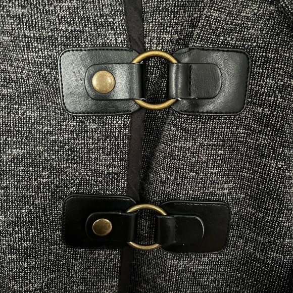 Rebecca King sweater - Picture 3 of 6